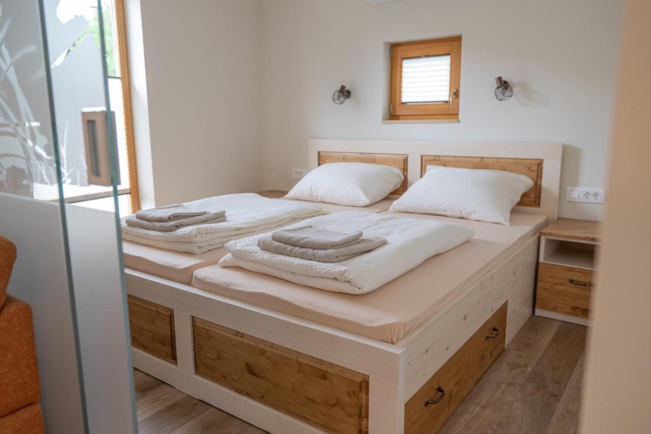Holiday Home Virida, App Leopold III Ivancna Gorica Luaran gambar