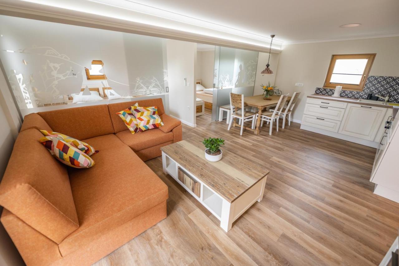 Holiday Home Virida, App Leopold III Ivancna Gorica Luaran gambar