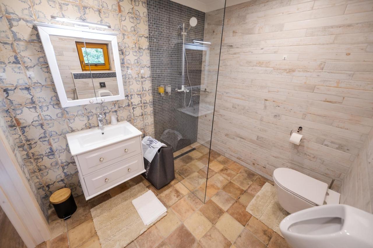Holiday Home Virida, App Leopold III Ivancna Gorica Luaran gambar